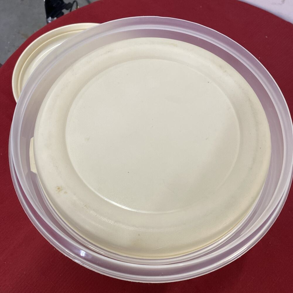 3- Nesting Pioneer Round Storage Containers Opaque w/Almond Lid 8,9,10” - Picture 11 of 15